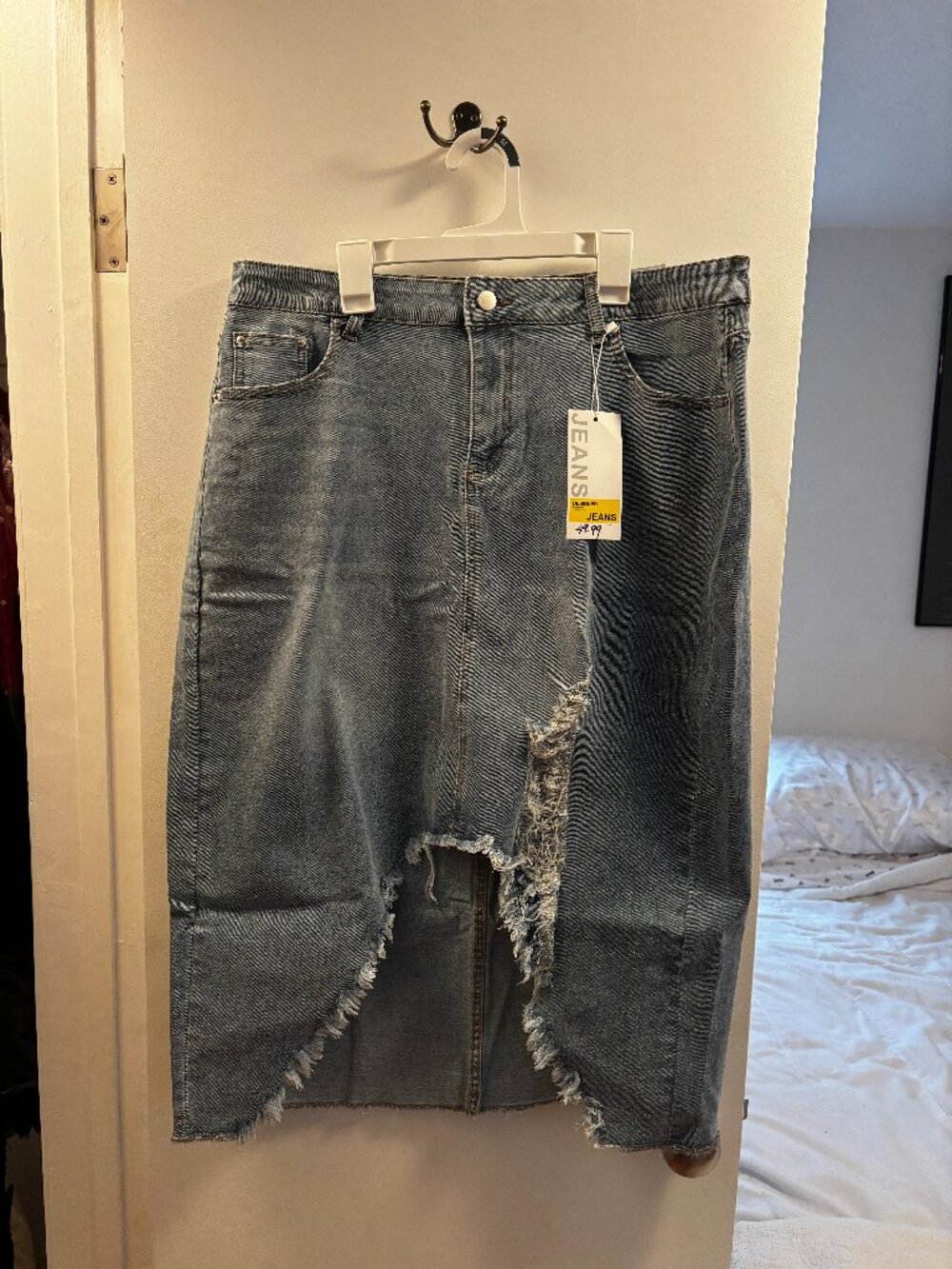 Designed New Fashion Jeans Wear Distressed Jean Skirt Knee Length Size XL NWT